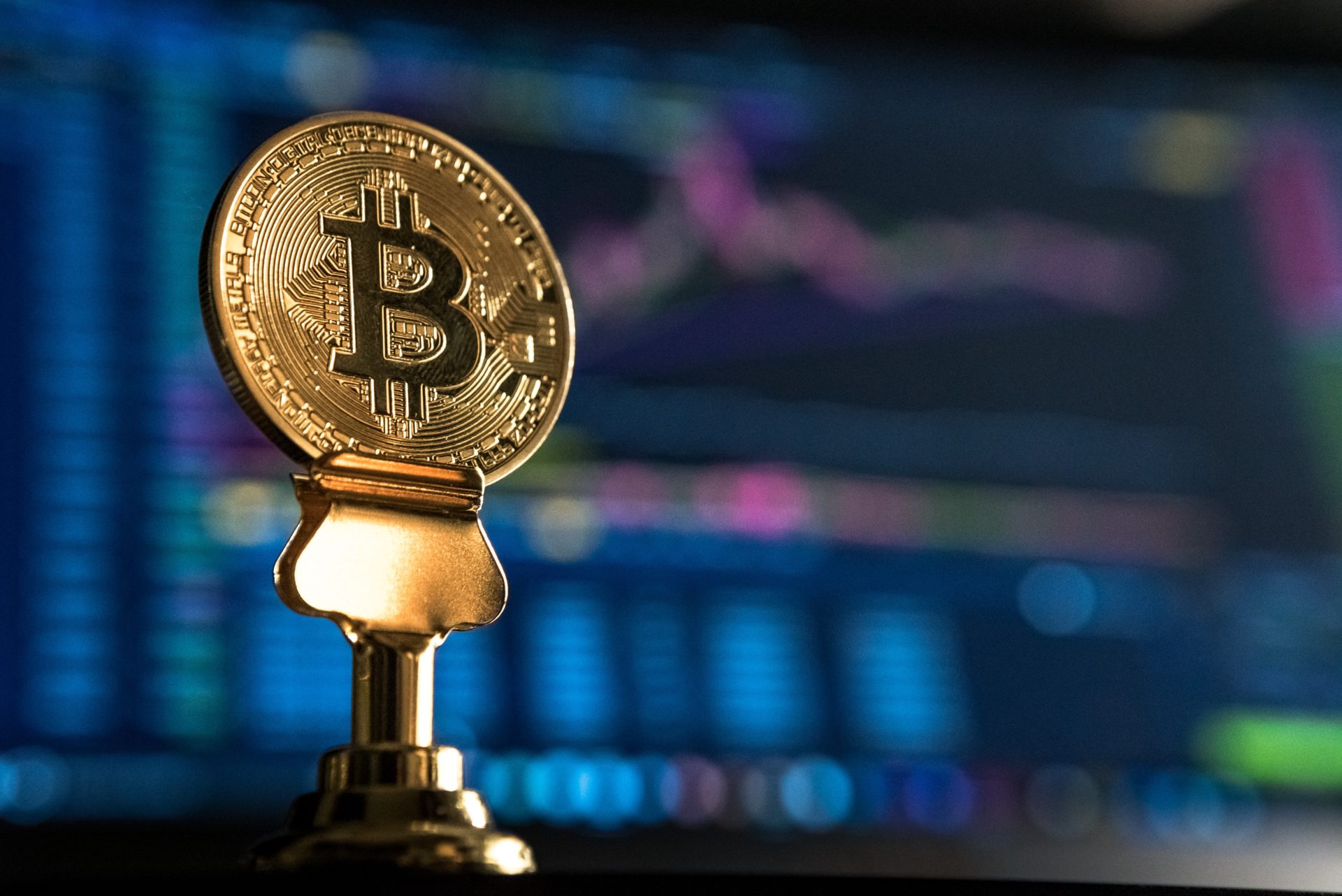 CNBC Draws Flak For Upcoming Bitcoin: Boom or Bust Documentary