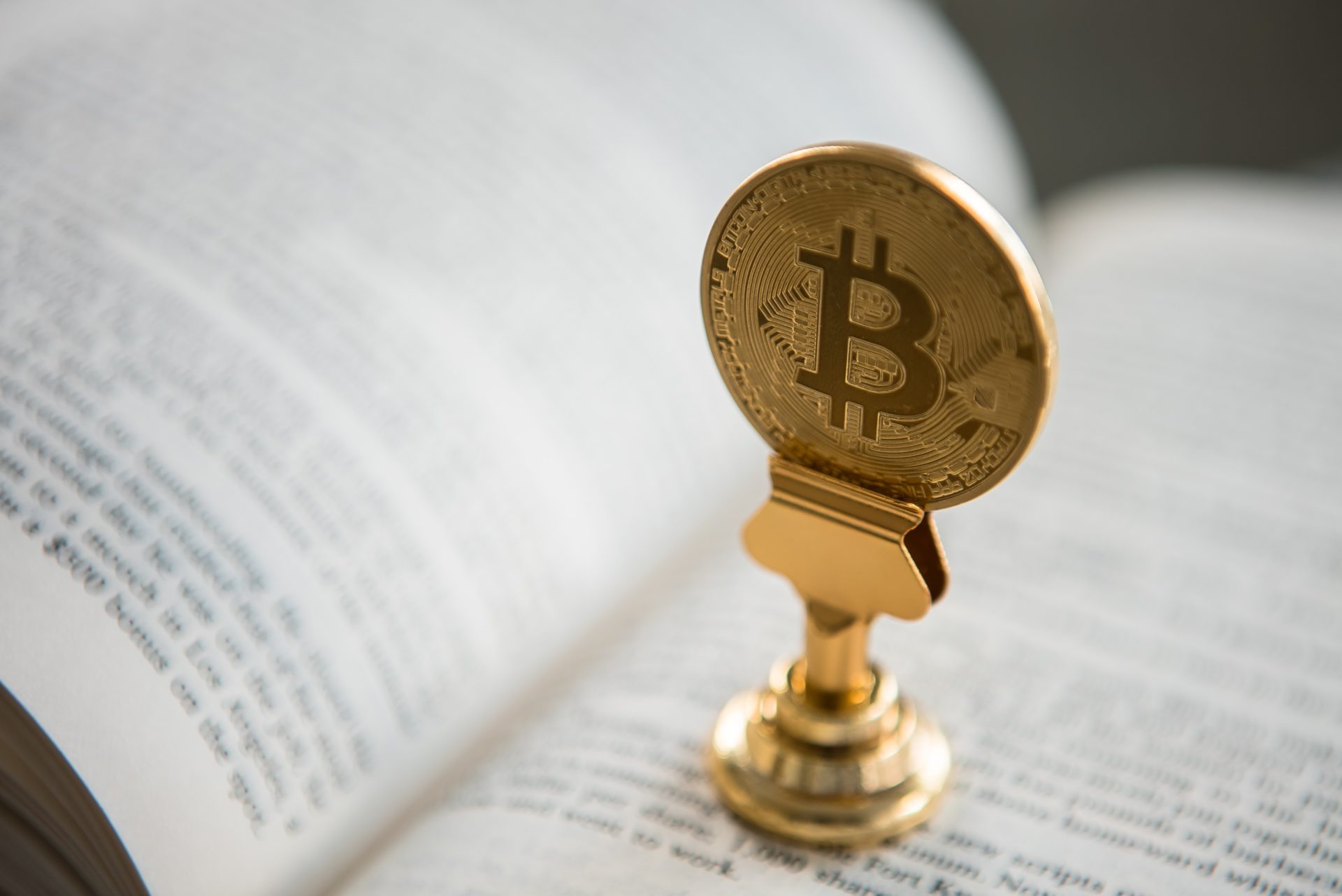  market crypto hits 500 bitcoin shifts sentiment 