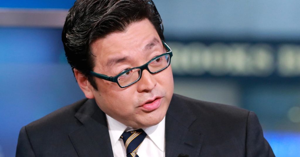 BTC at 10k by late 2019, Tom Lee Predicts. Not So Fast, Tone Vays Says 11