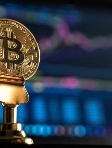 "Crypto Isn't Dead" — Bitcoin Hits $6,400, Altcoins Follow 16