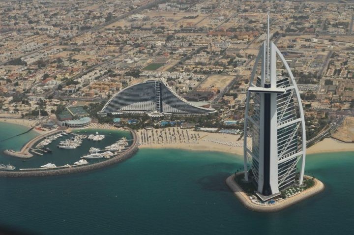 Ripple Arrives In Dubai, Over 200 Customers Onboard– Will This Affect XRP? 16
