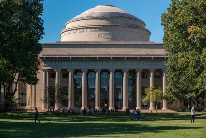 Professors from MIT, Stanford, Carnegie Mellon, Team up to Create a Crypto to Rival Bitcoin (BTC) 10