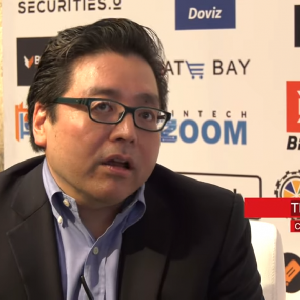 Bitcoin (BTC) Can Reach 40,000 USD in 5 Months After Breaking The Resistance Set At 10,000 USD, Tom Lee Says 10