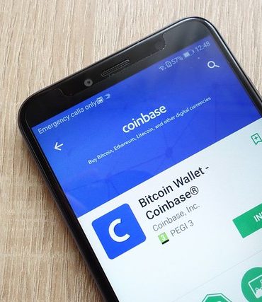 Coinbase Commerce App Reaches $50 Mln in Trading Volume, Starts Accepting USDC 14