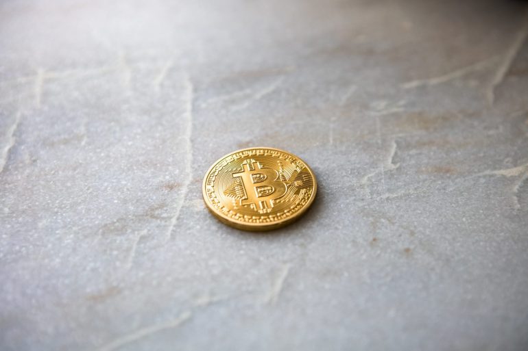 Bitcoin To Top At $9,800, Correct By Upwards of 30% From There: Analysts 14