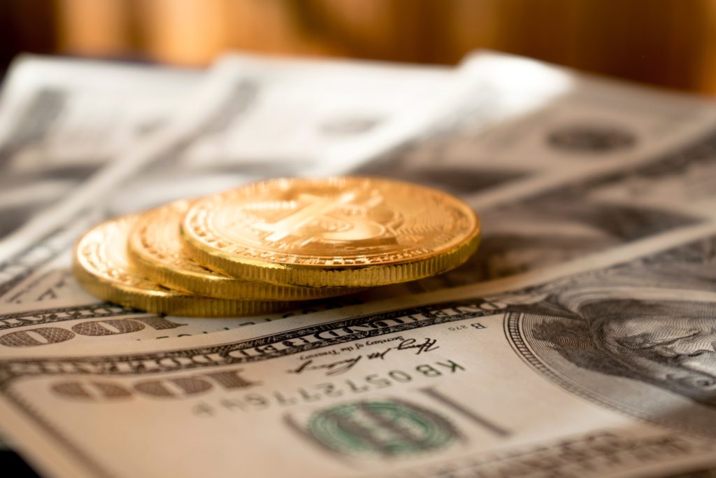 Novogratz: Bitcoin Momentum to Slow, BTC May Trade Between $7,000 and $10,000 1