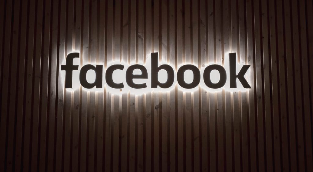 Facebook Looks to Bolster Crypto Team, Even After Libra's Launch 1